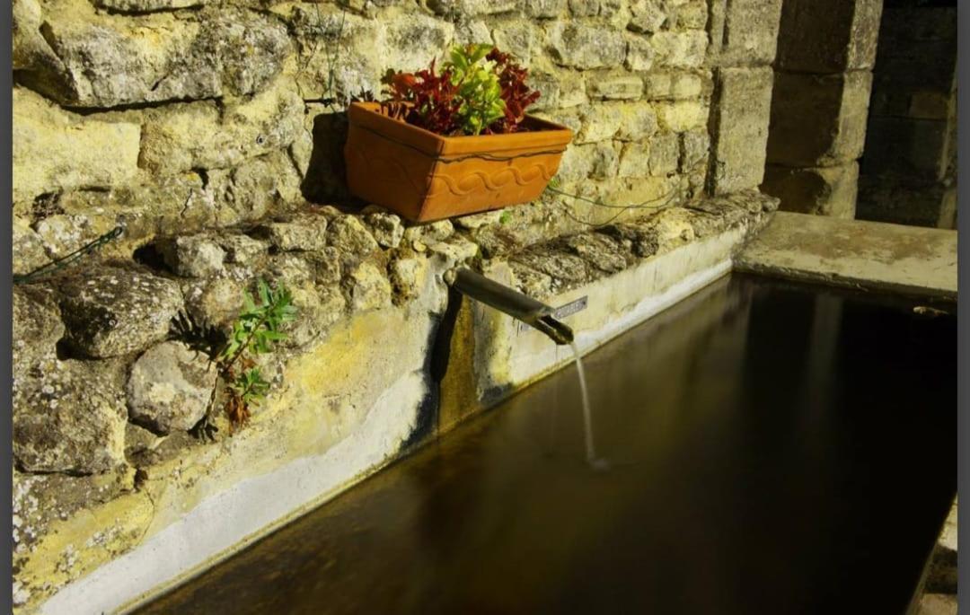 Dunloe Chambre & Terrasse Chez L'Habitant Avec Borne Recharge Electrique Chantemerle-lès-Grignan Eksteriør bilde